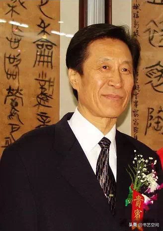 80个硬笔书法欣赏,现代80位书法名家作品欣赏