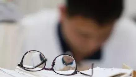 假性近视是真的近视了吗,假性近视是骗局吗