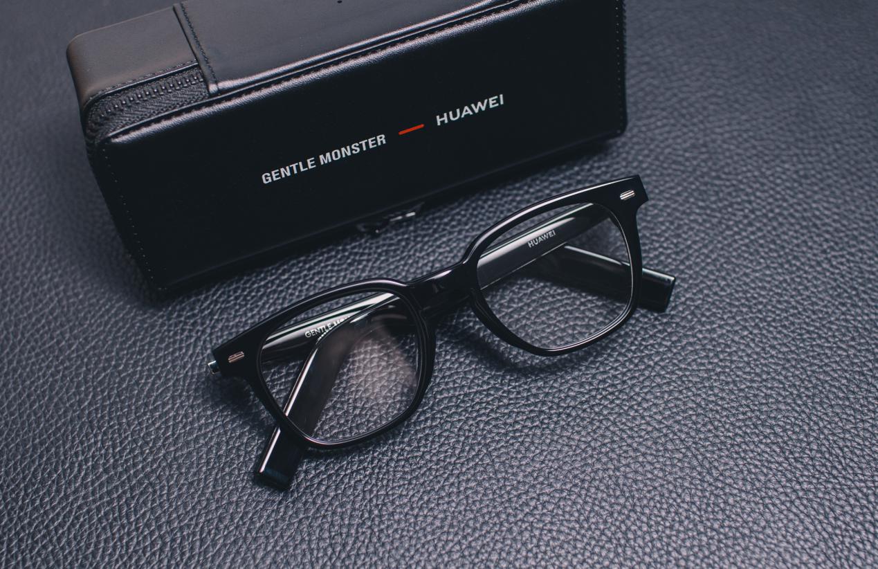 时尚之下科技同样出众,时尚与科技融合的眼镜