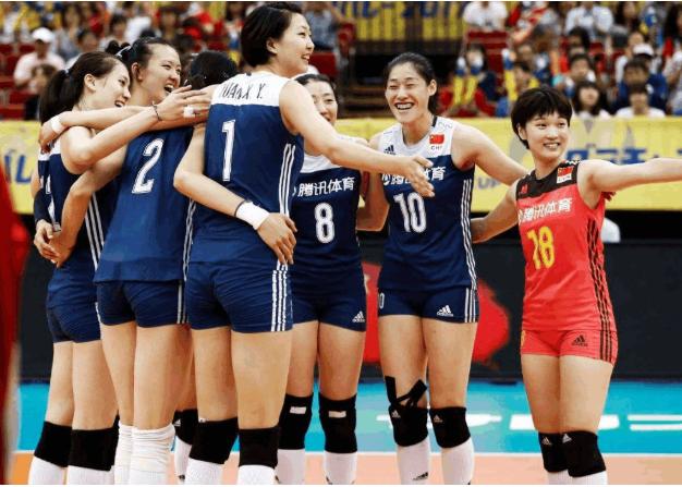 女排为什么一定要穿短衣服,女排为什么穿长筒袜