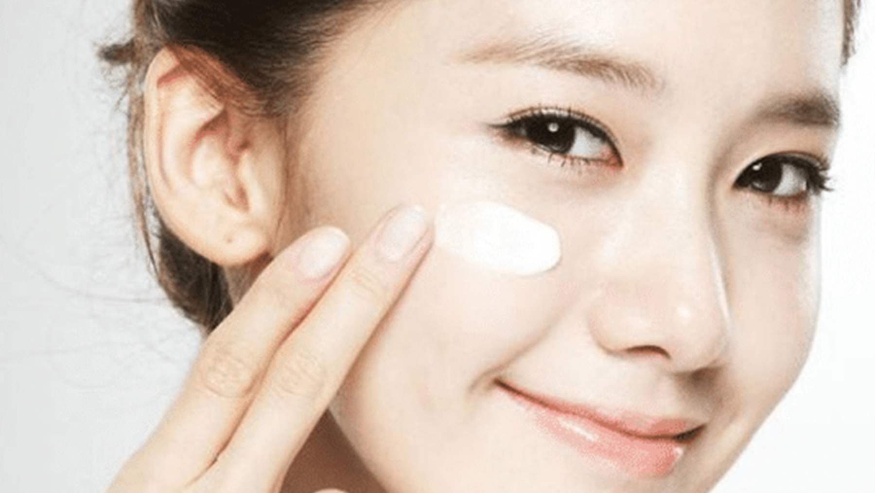 洗脸后干燥起皮不用洗面奶,洗脸后干燥起皮一会又很油