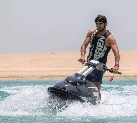 哈曼丹王子迪拜贵族圈的典范人物,世界上最帅的男人哈曼丹