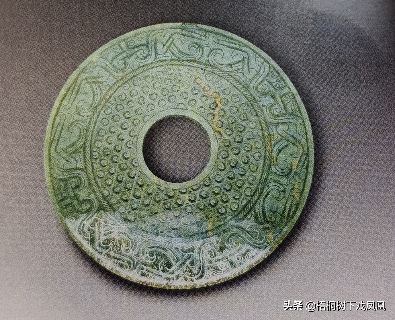 满城汉墓金缕玉衣出在哪个墓,满城汉墓挖出第一件玉衣