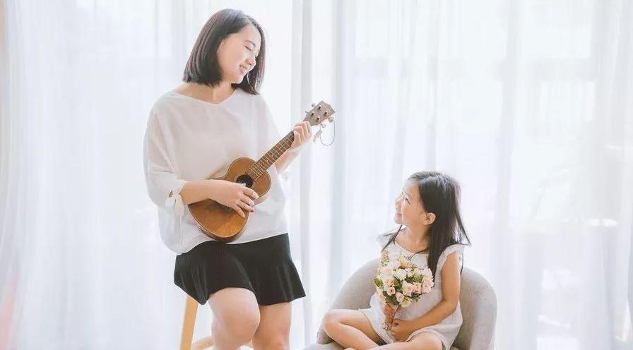 9岁男孩反复呕吐怎么回事,8岁男孩一直呕吐怎么办