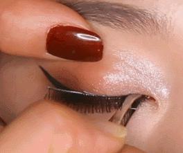 怎么画眼影新手教程,眼影怎么画新手简单又好看