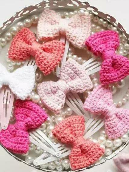 小的蝴蝶结发饰系法,小小的蝴蝶结钩织