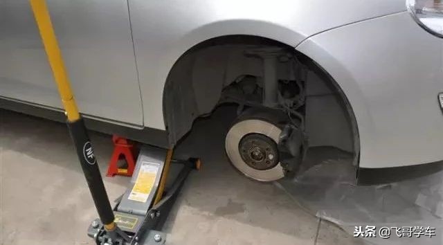 发动机正时皮带的更换步骤,车主自己换正时皮带