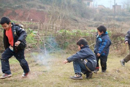 听机器铃砍菜刀这首歌的感想,机器铃砍菜刀原唱完整版歌词