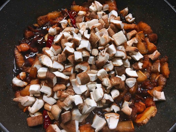 70岁老人卤肉秘制配方,老师傅教卤肉的做法