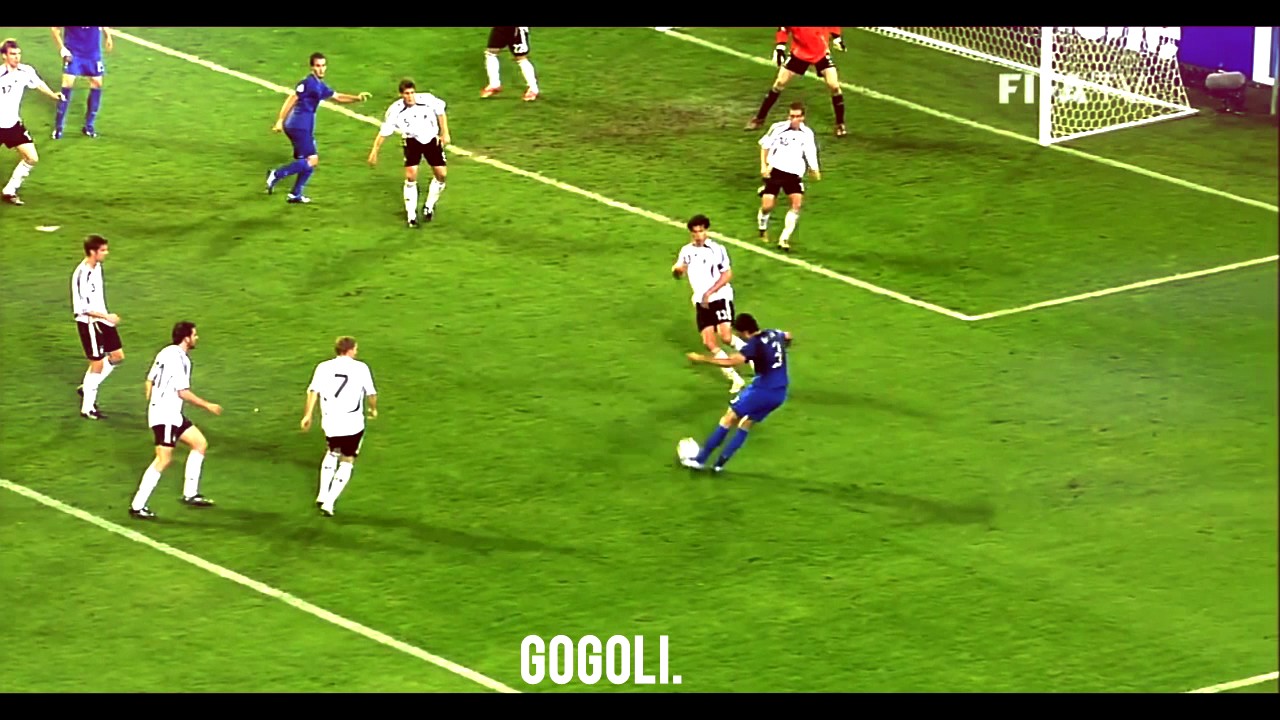 巴乔接班人屈就左后卫？意大利伟大左后卫其实踢不了10号被淘汰