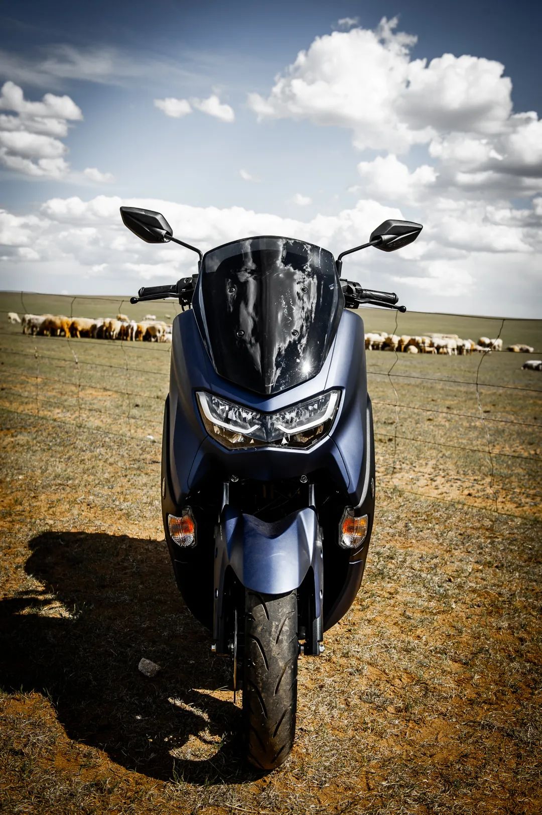 试驾雅马哈nmax150,雅马哈踏板nmax155跟pcx哪个好