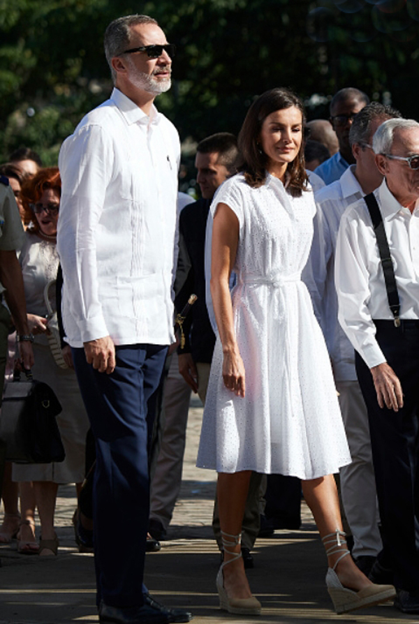 西班牙王后专访古巴,西班牙国王王后访问古巴