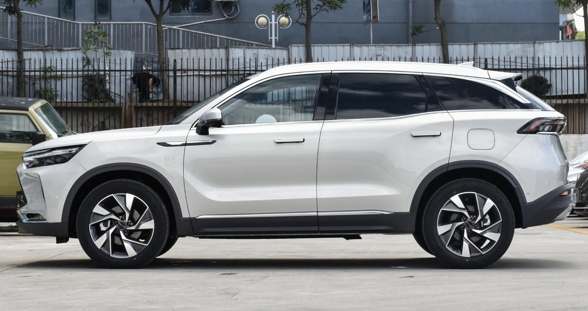 不吹不黑vv7到底怎样,北京新x7五座版2024款测评