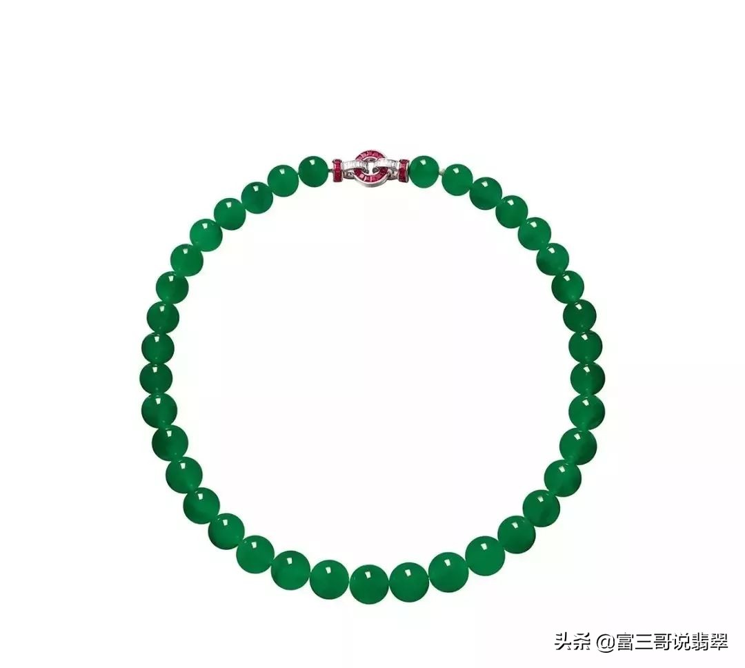 一条翡翠链子价格,一条深色翡翠珠链大概要多少钱