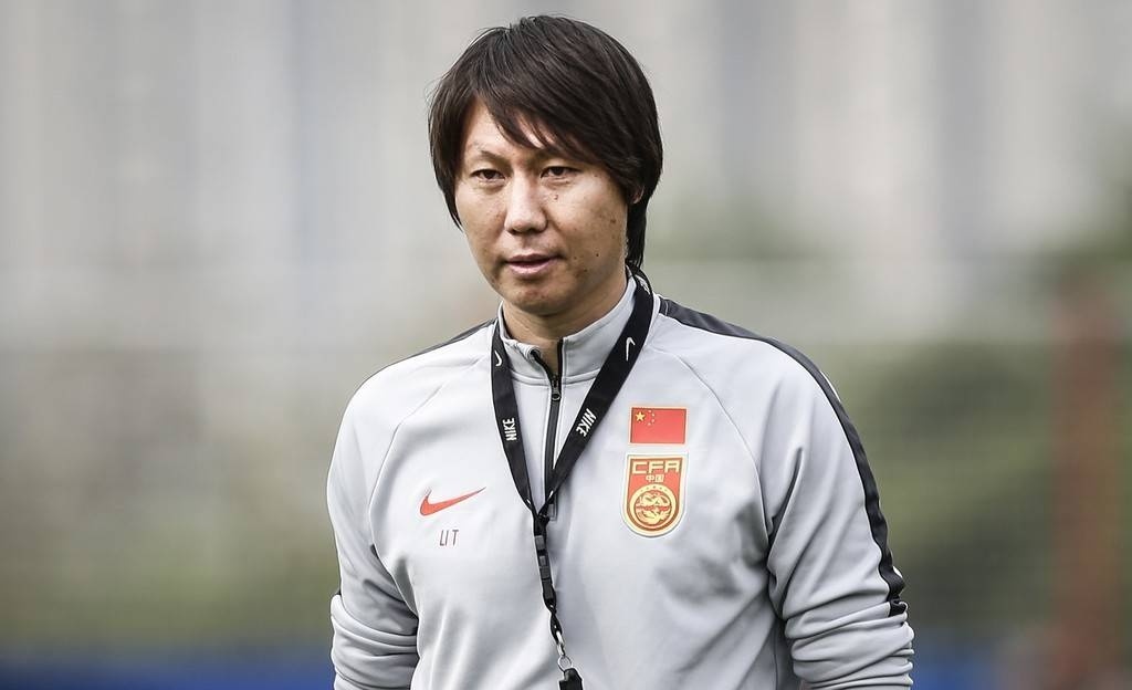 粗野犯规最新消息,足球粗野犯规行为