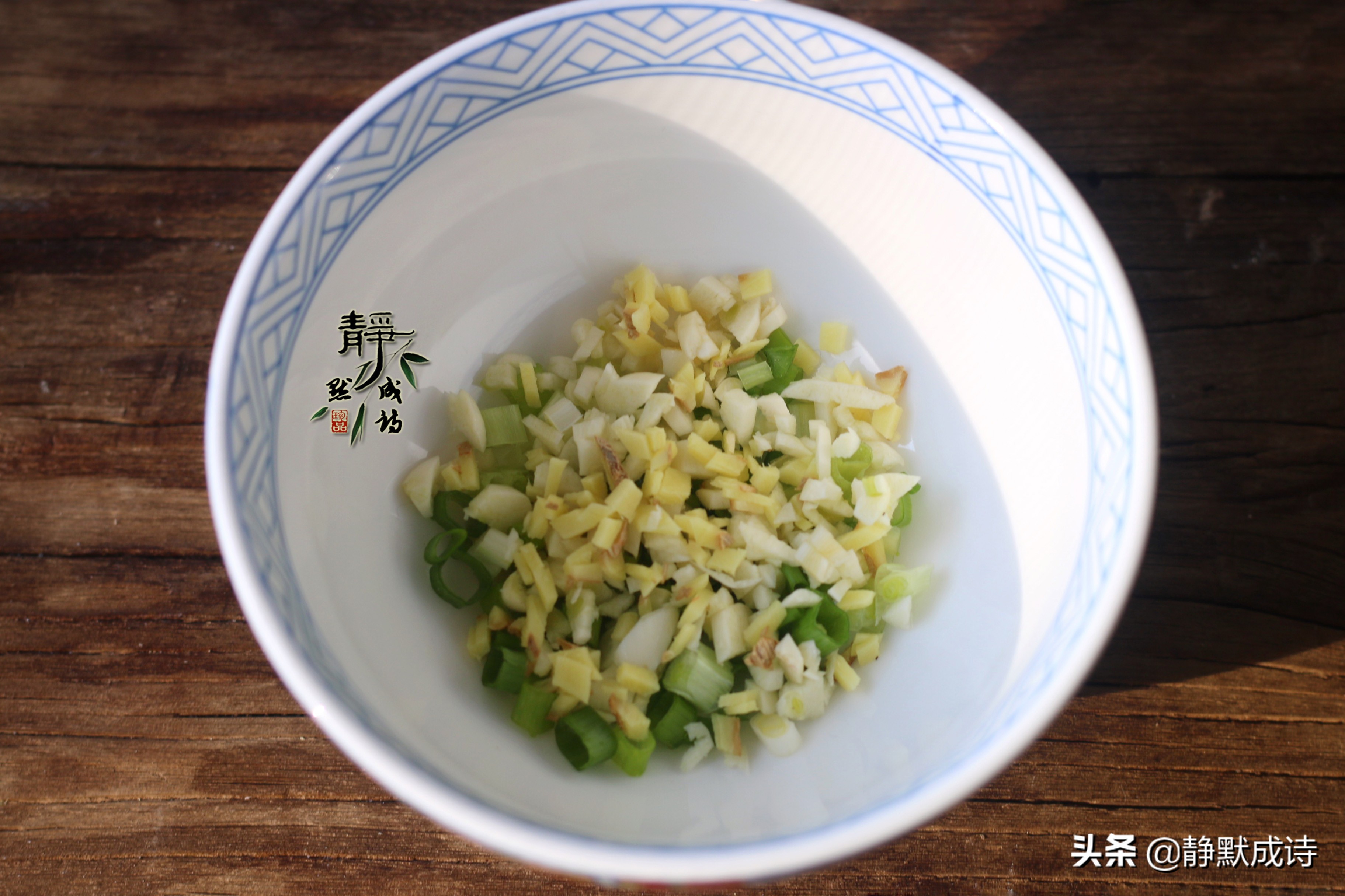 挂面的简单做法好吃到爆,挂面最好吃的做法家常