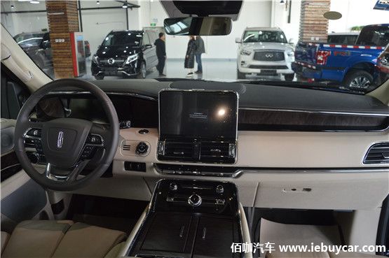 林肯领航员升级七座蓝色内饰,18款林肯领航员颜值控震撼来袭