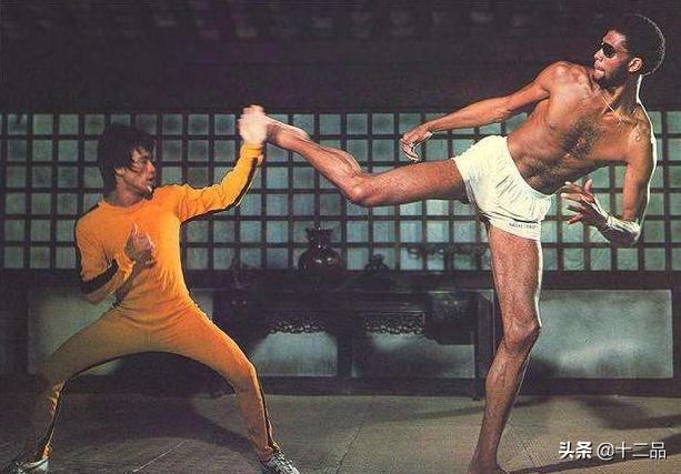 那些颜值爆表的实战鞋,鬼冢虎鞋经典款是哪款