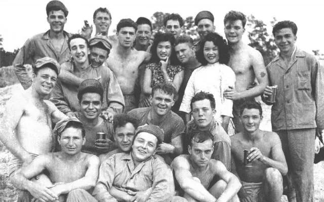 美国驻华使馆又献丑了，让我们对美国雇佣兵感恩？