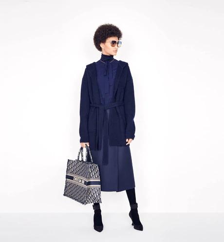 dior为什么比mac贵那么多 (dior价格已经涨了吗)