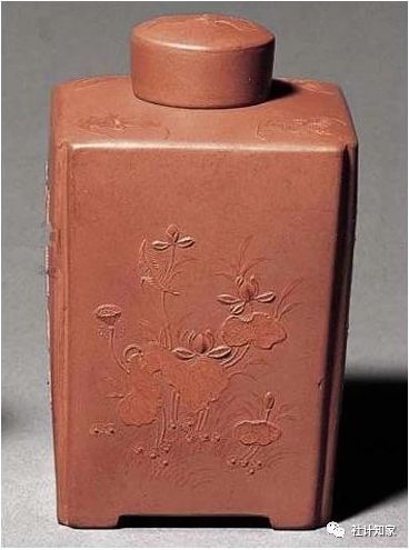 商周时期青铜鹰头卣,高仿商代青铜虎食人卣