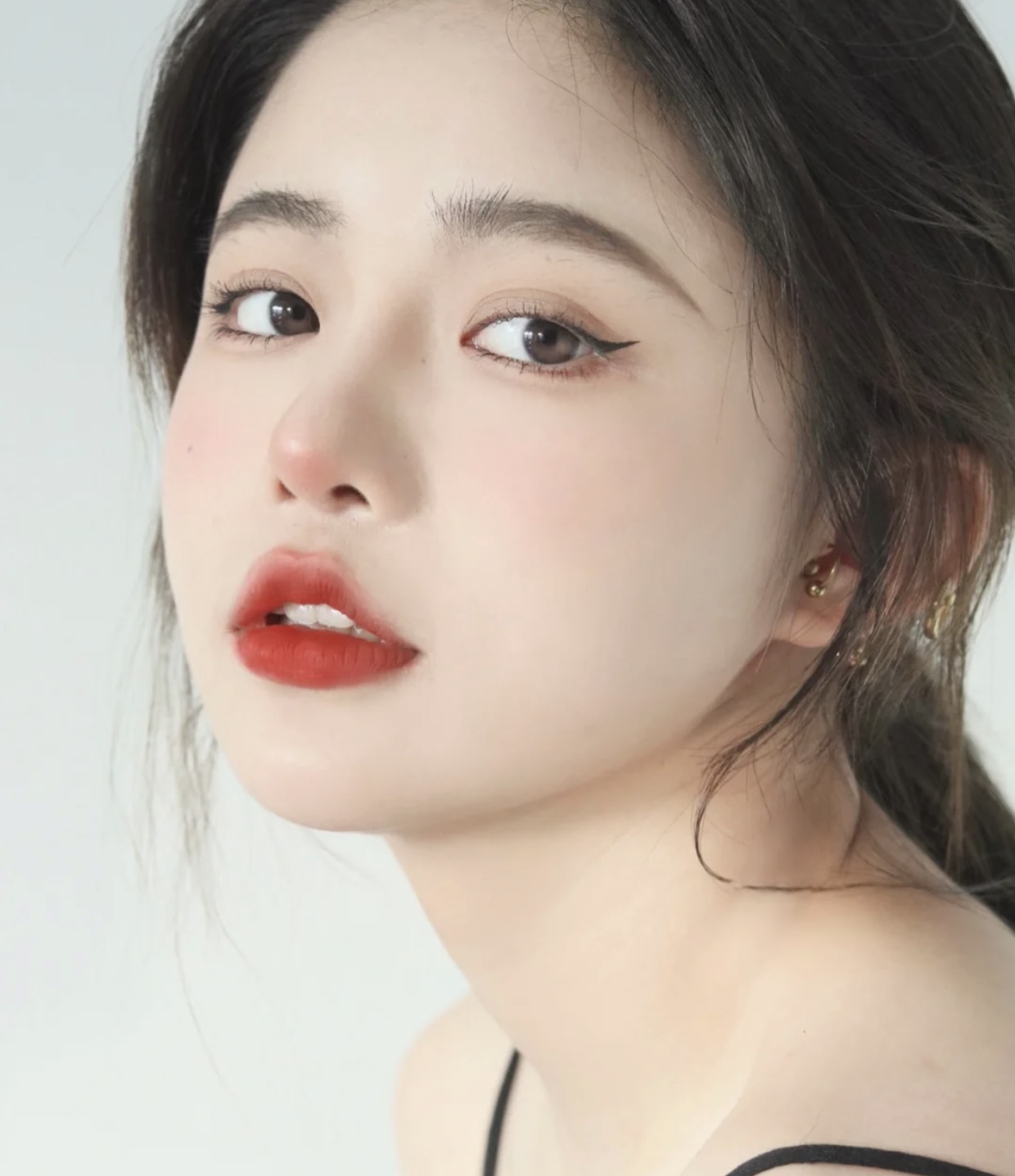 ysl口红为什么价格差那么多,ysl口红为什么专柜比淘宝价格便宜