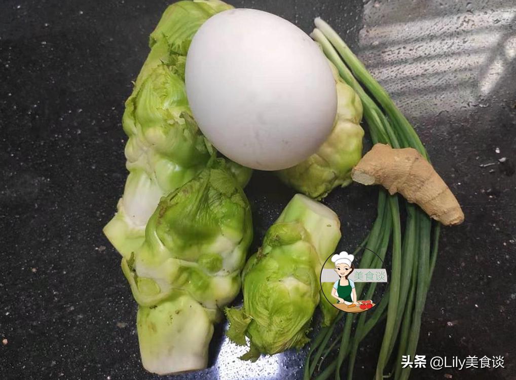 夏天遇到这菜必买,鹅蛋和什么一块炒好吃