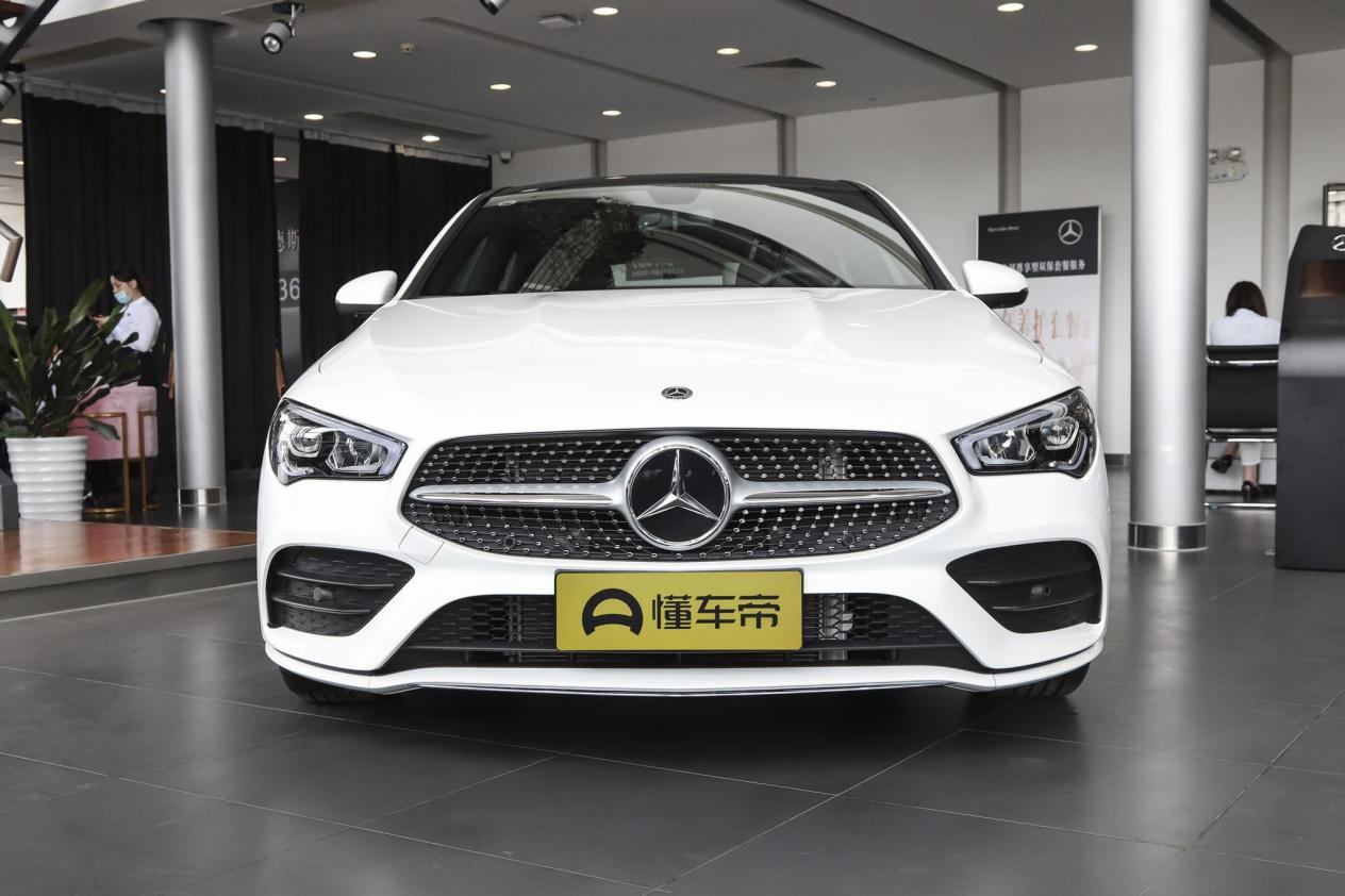 奔驰CLA200座椅,奔驰cla200座椅全包