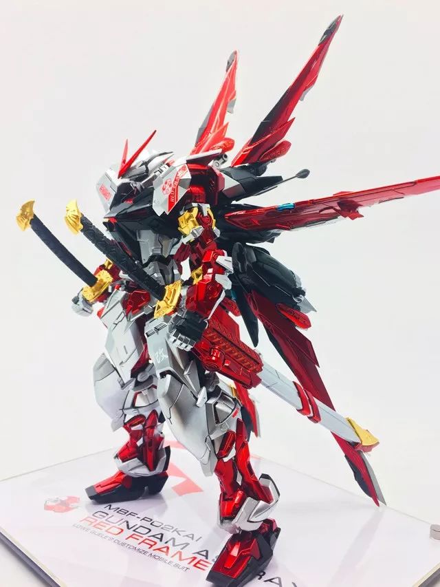 红蓝CP和红蓝buff,红蓝异端mg同款