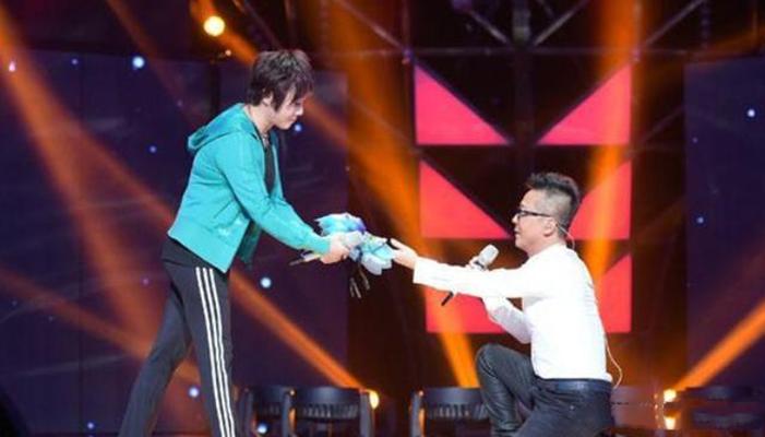 歌手高枫去世原因,歌手高枫年轻时候的照片