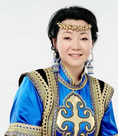 笑着活下去杨幂表现,笑着活下去主演现状