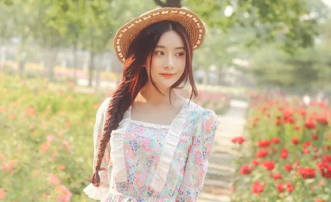 不挑肤色的大牌口红色号,炎炎夏日烈焰红唇