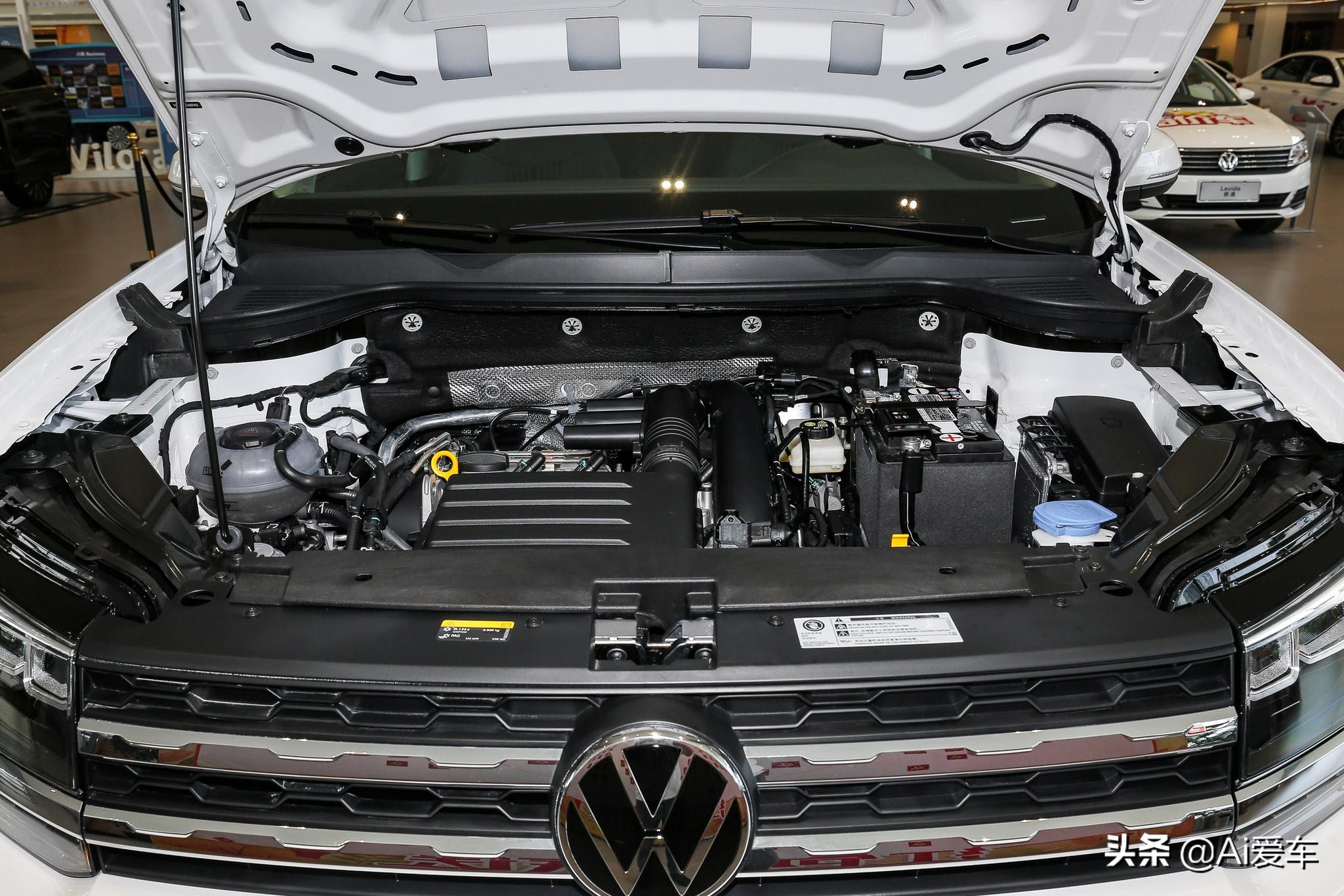 新途岳15-18万suv的不二之选,大众途岳最新款测评