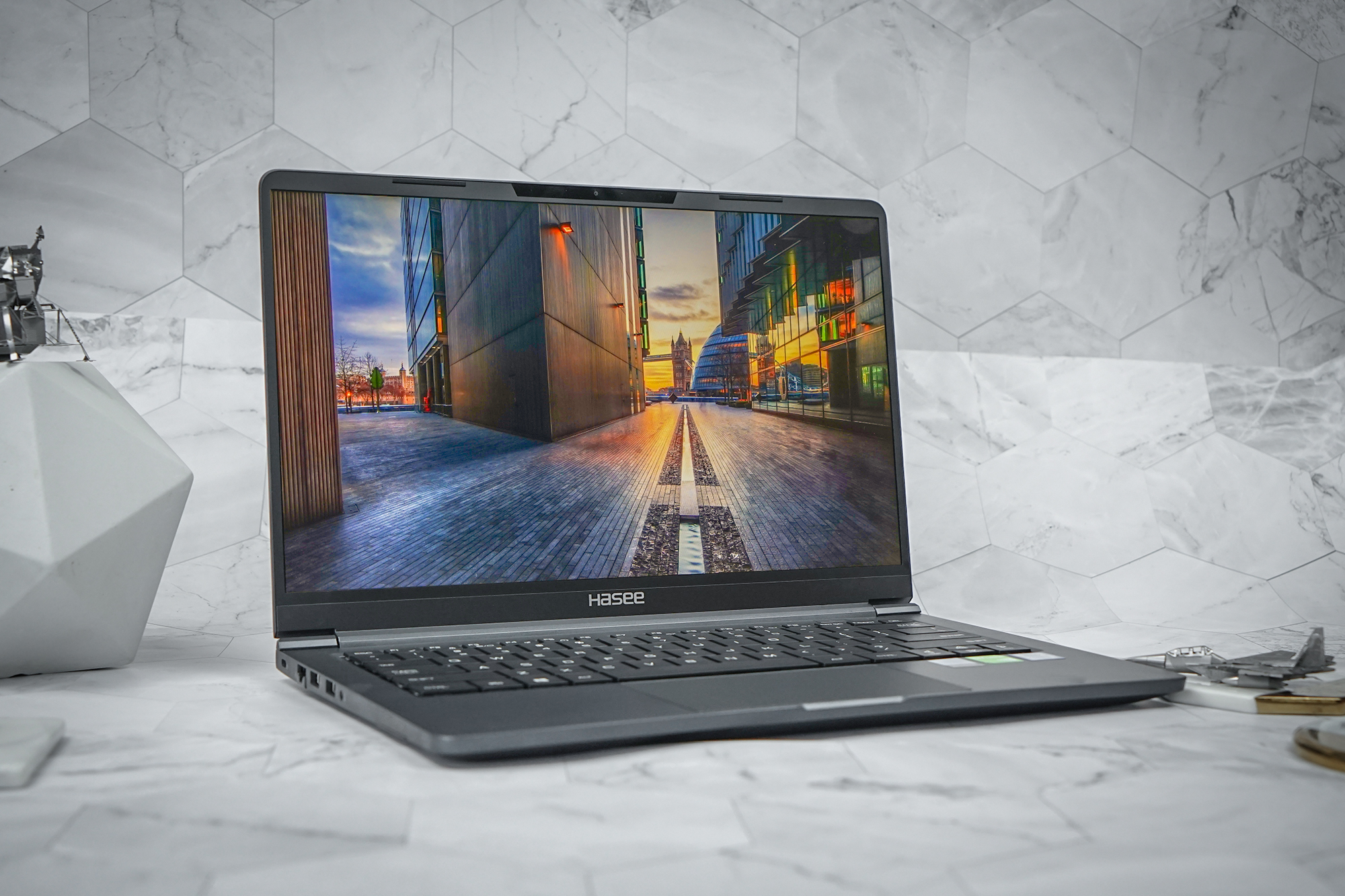 小米笔记本mx250和mx110哪个好,联想mx250