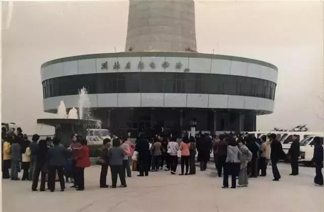 亚洲第一桅杆,当年的亚洲第一高塔