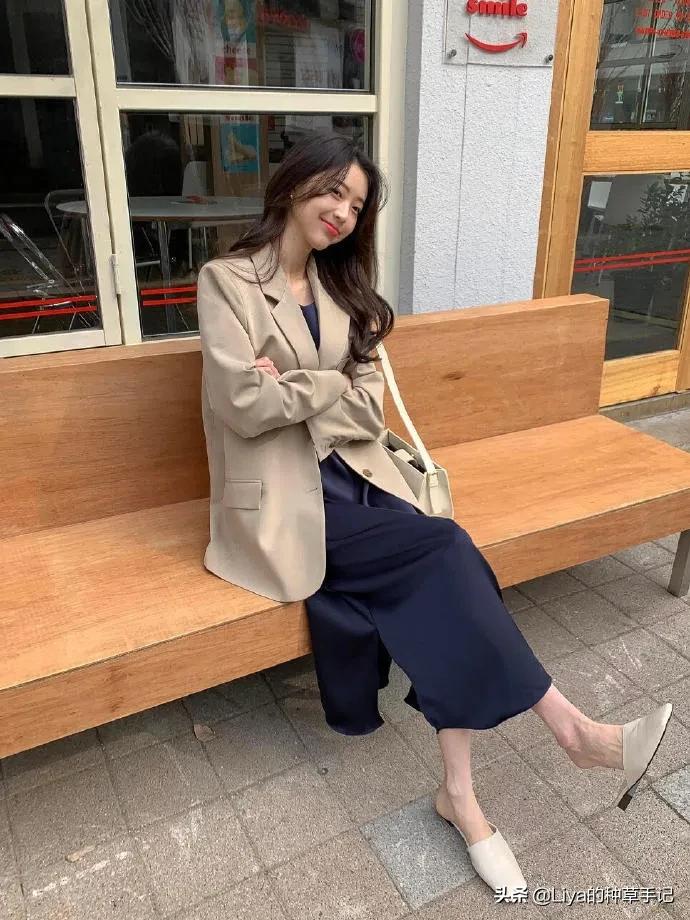 凉鞋好穿不打脚,粗跟凉鞋穿到烂