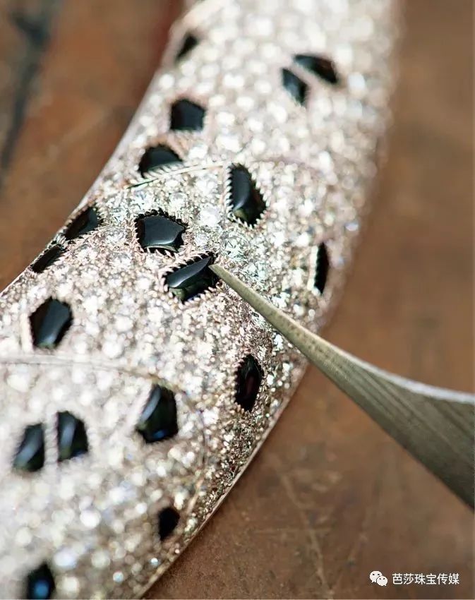 澶х墝楂樼骇棣栭グ,澶х墝楂樼骇鐝犲疂