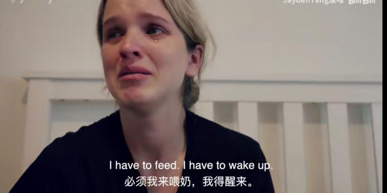 41岁章子怡产后复出疲态明显,产后妈妈溢奶抑郁