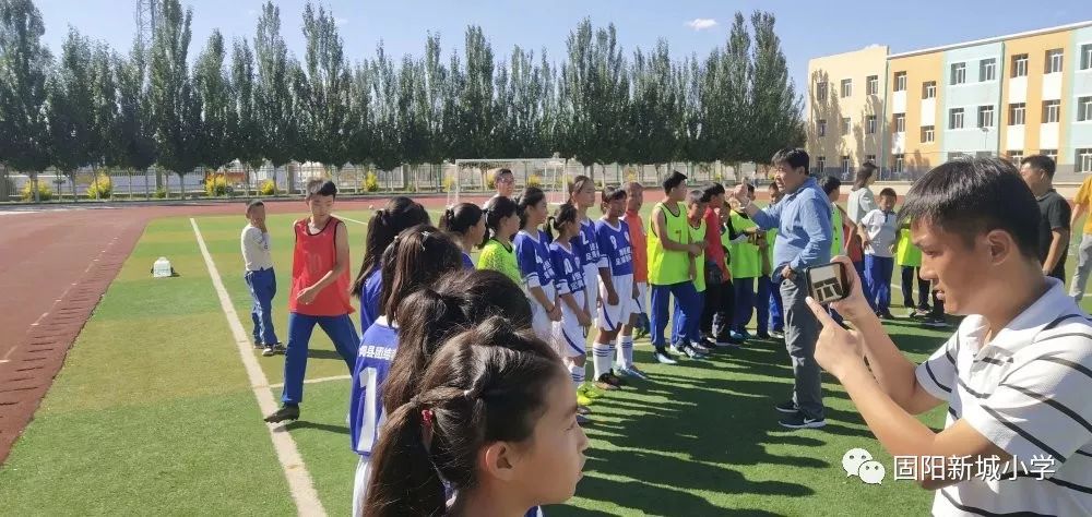 迟尚斌哪一年入选的国家足球队,迟尚斌教练团队