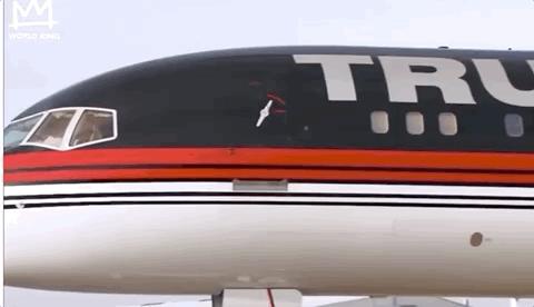 中国的克苏鲁，隐藏在微信的小广告里