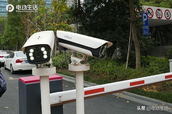 零跑t03非凡的驾驶体验,买了零跑t03以后需要买哪些东西