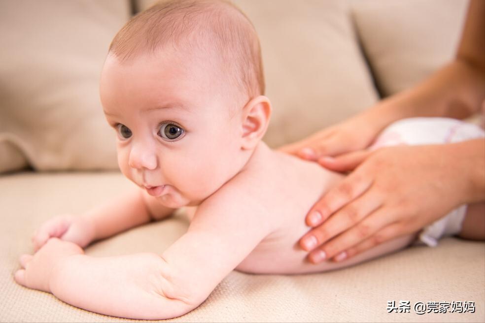 宝宝攒肚跟便秘有什么区别,宝宝攒肚跟便秘的区别