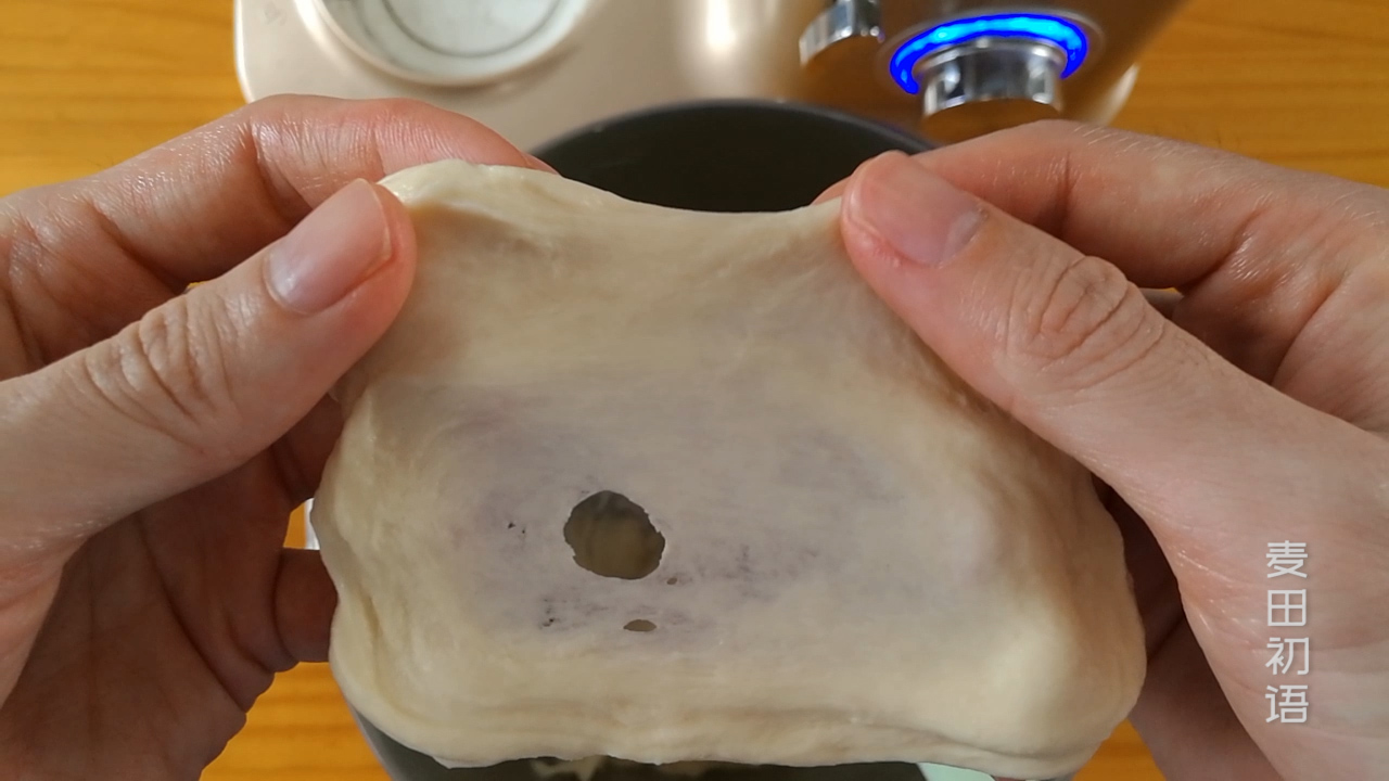 牛角包可颂面包开酥教程视频,牛角包可颂手动开酥