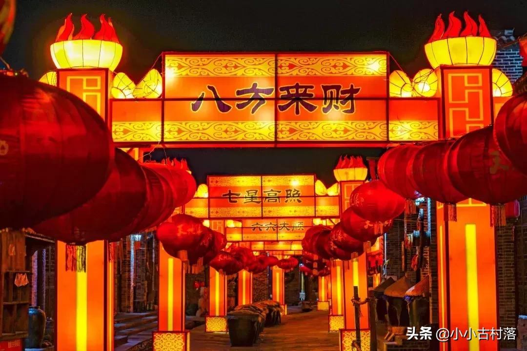 今年花灯庙会在哪里 (山东庙会花灯哪里好玩)