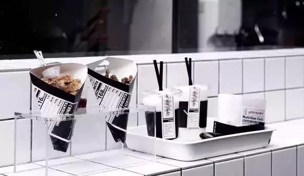 他是燃烧的戏疯子,更是进击戛纳的男神