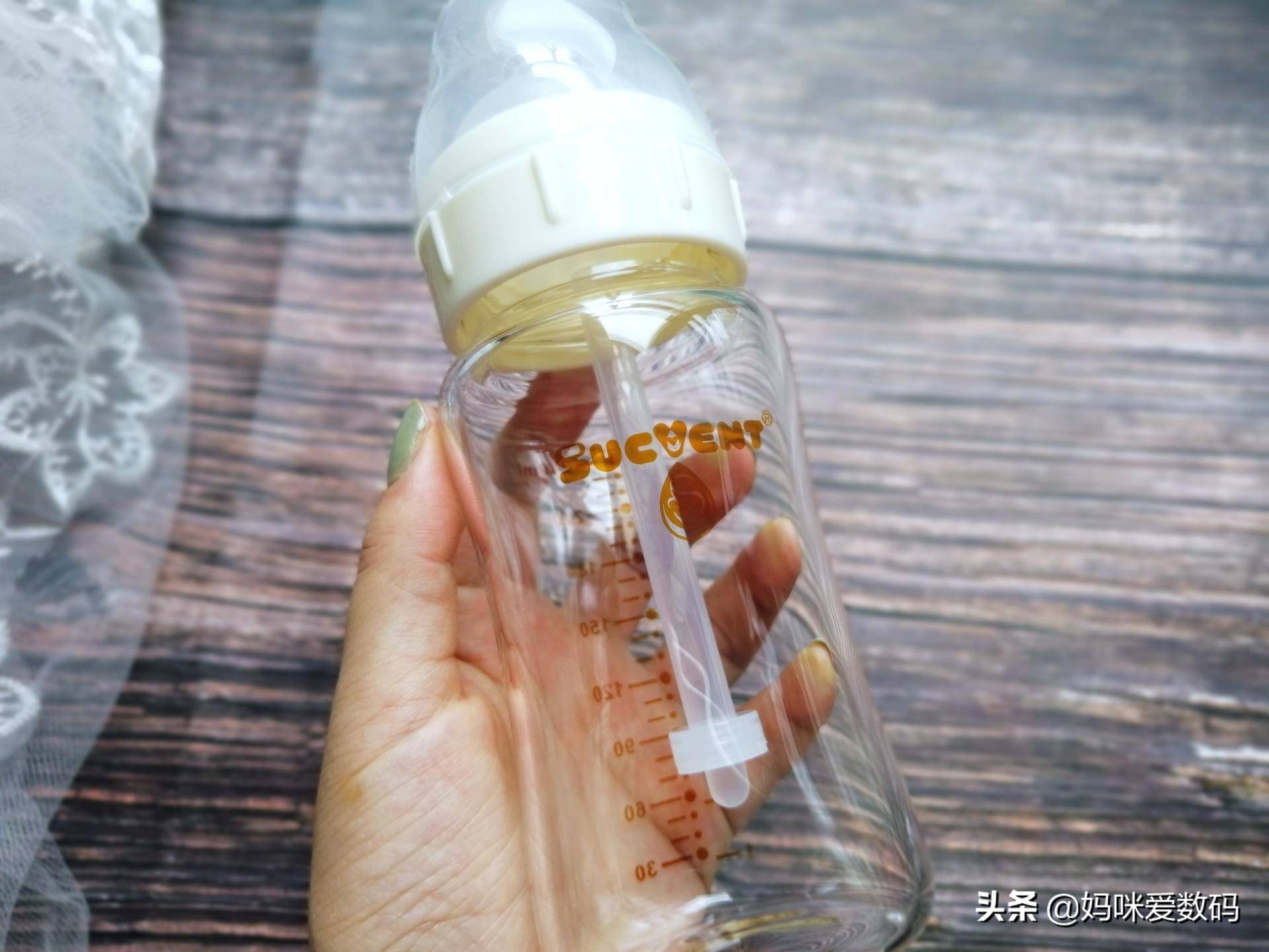 婴儿奶瓶是买防胀气还是防吐奶,防胀气防吐奶奶瓶测评