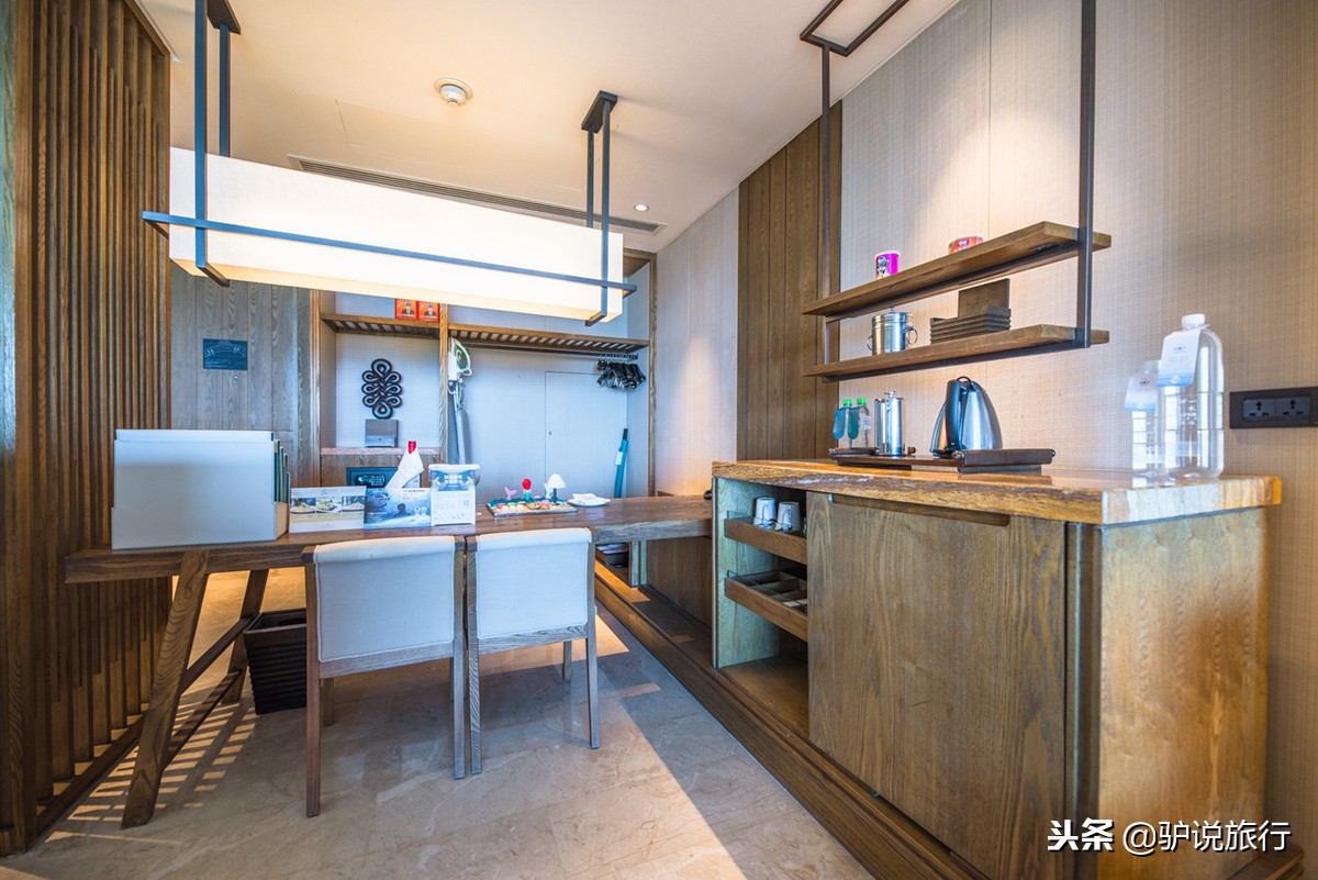 天房洲际与亚特兰蒂斯,天房洲际酒店和亚特兰蒂斯