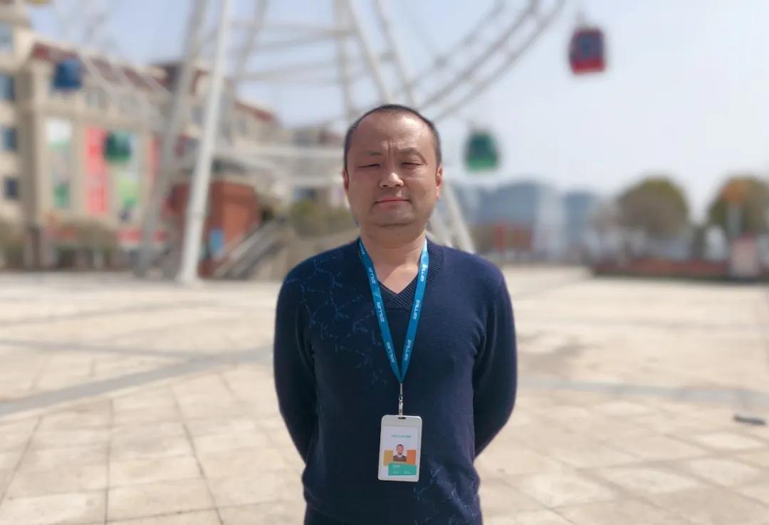 最美卓尔志愿者房继甫：多角色切换疫情防控线上的万能“管家”