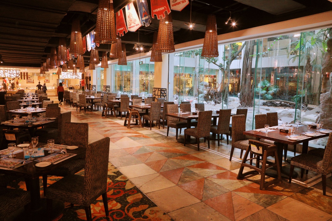 万圣节想搞搞新意思？来长隆酒店白虎自助餐厅