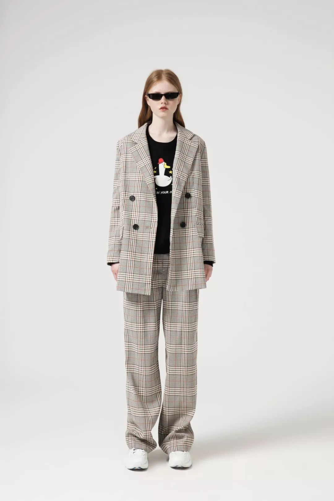 穿搭各种外套,中长款牛仔外套怎么搭配好看夏天